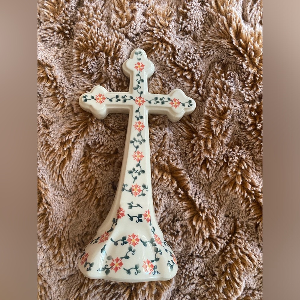 Floral Ceramic Cross Decor